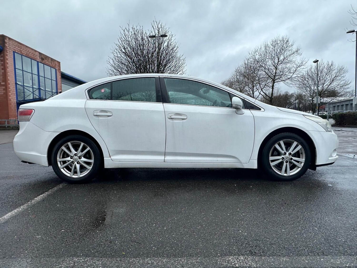 Used Toyota Avensis for sale - 77495792: Photo 28