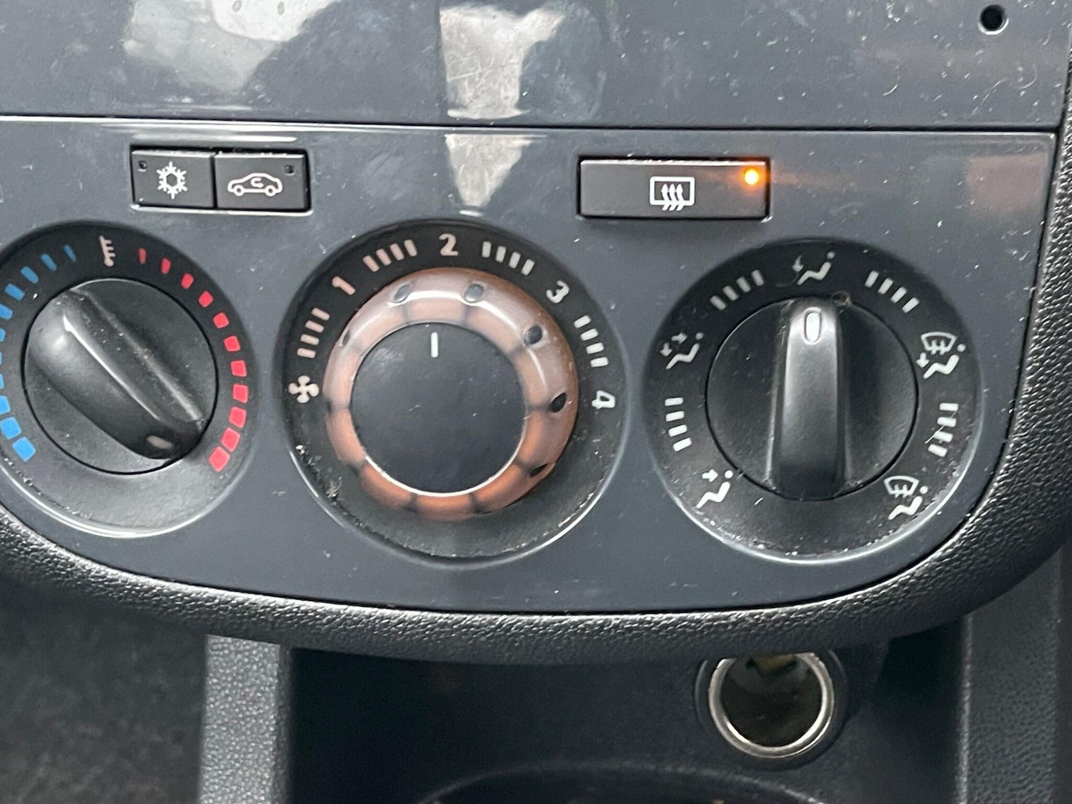 Used Vauxhall Corsa 2012 for sale - 77242773: Photo 17