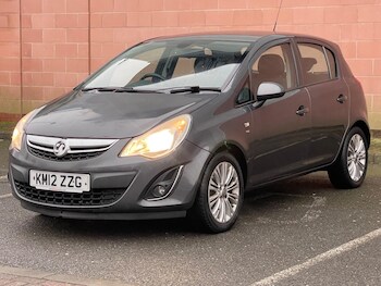 (12) - 1.4 16V SE Euro 5 5dr