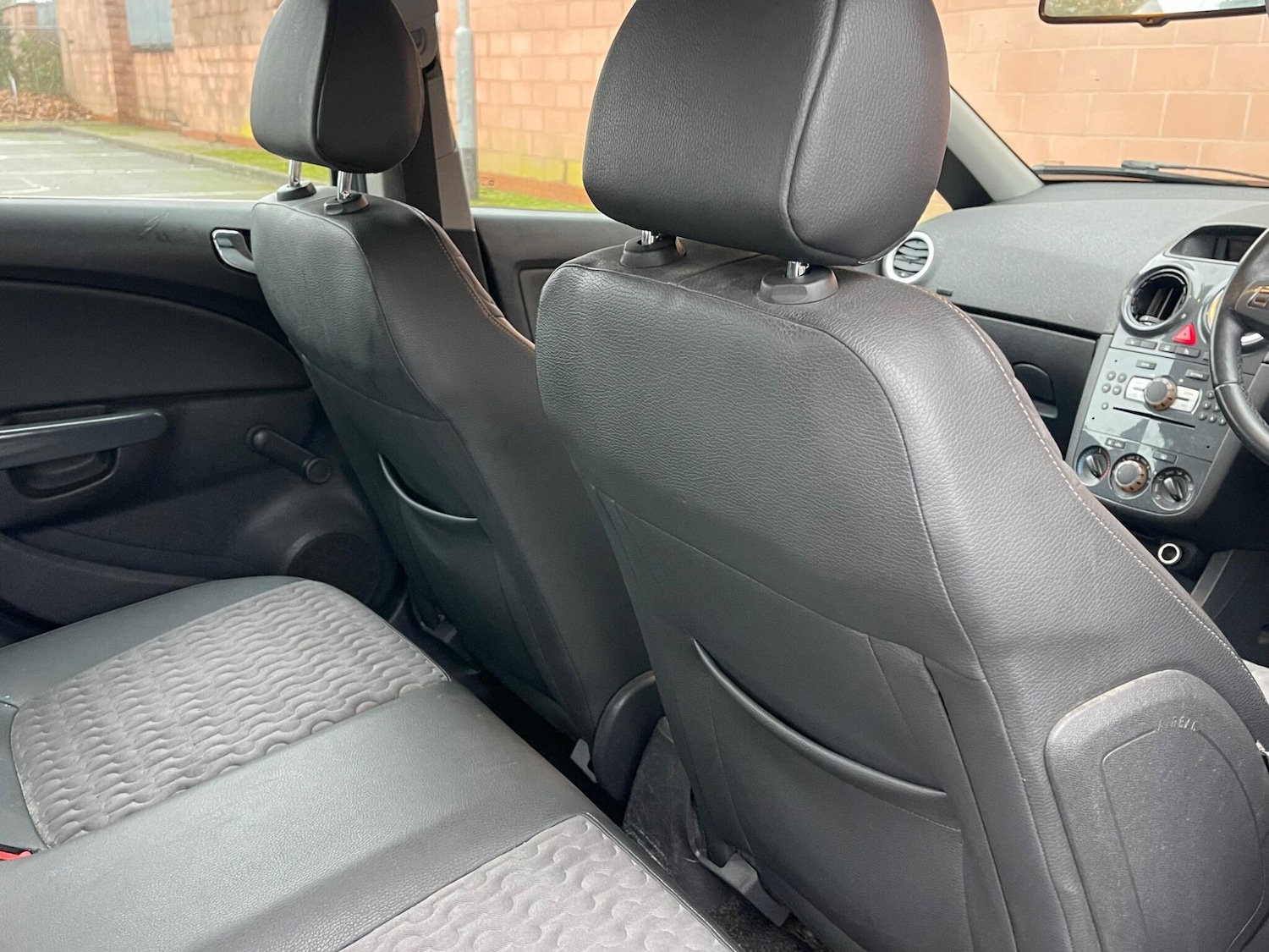 Used Vauxhall Corsa 2012 for sale - 77242773: Photo 31