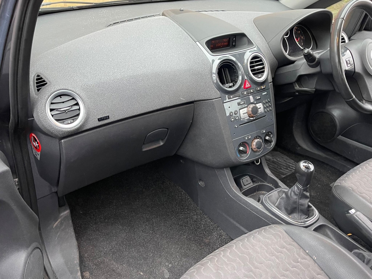 Used Vauxhall Corsa 2012 for sale - 77242773: Photo 33