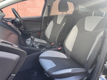 Used Ford Focus 2012 for sale - 78600612: Photo