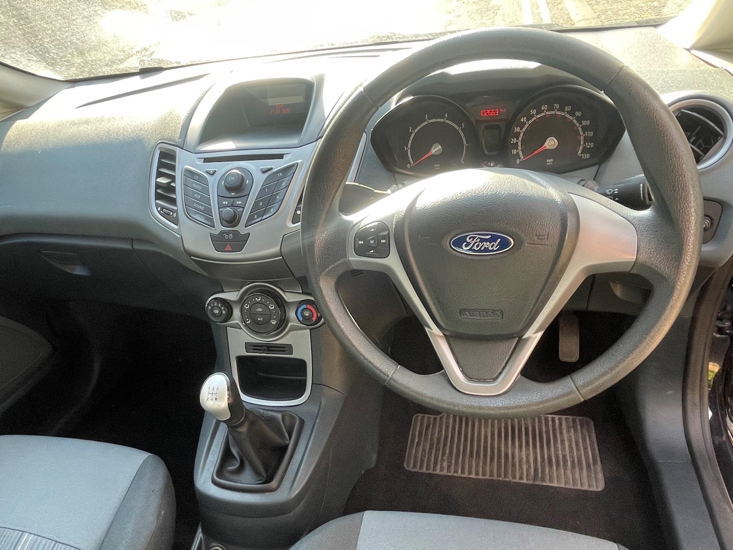 Used Ford Fiesta 2009 for sale - 77144128: Photo 47