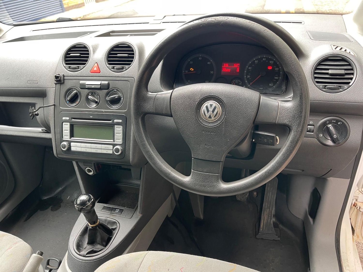 Used Volkswagen Caddy Maxi 2009 for sale - 77738765: Photo 31