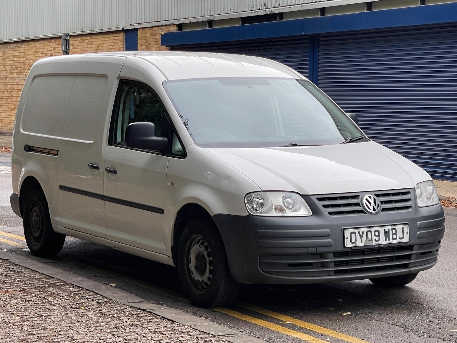 Used Volkswagen Caddy Maxi 2009 for sale - 77738765: Photo 5