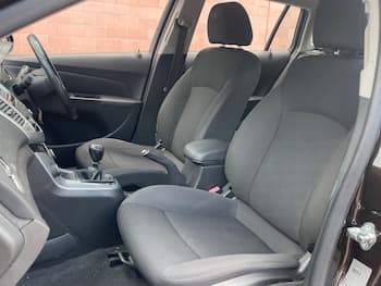 Used Chevrolet Cruze 2013 for sale - 79676878: Photo
