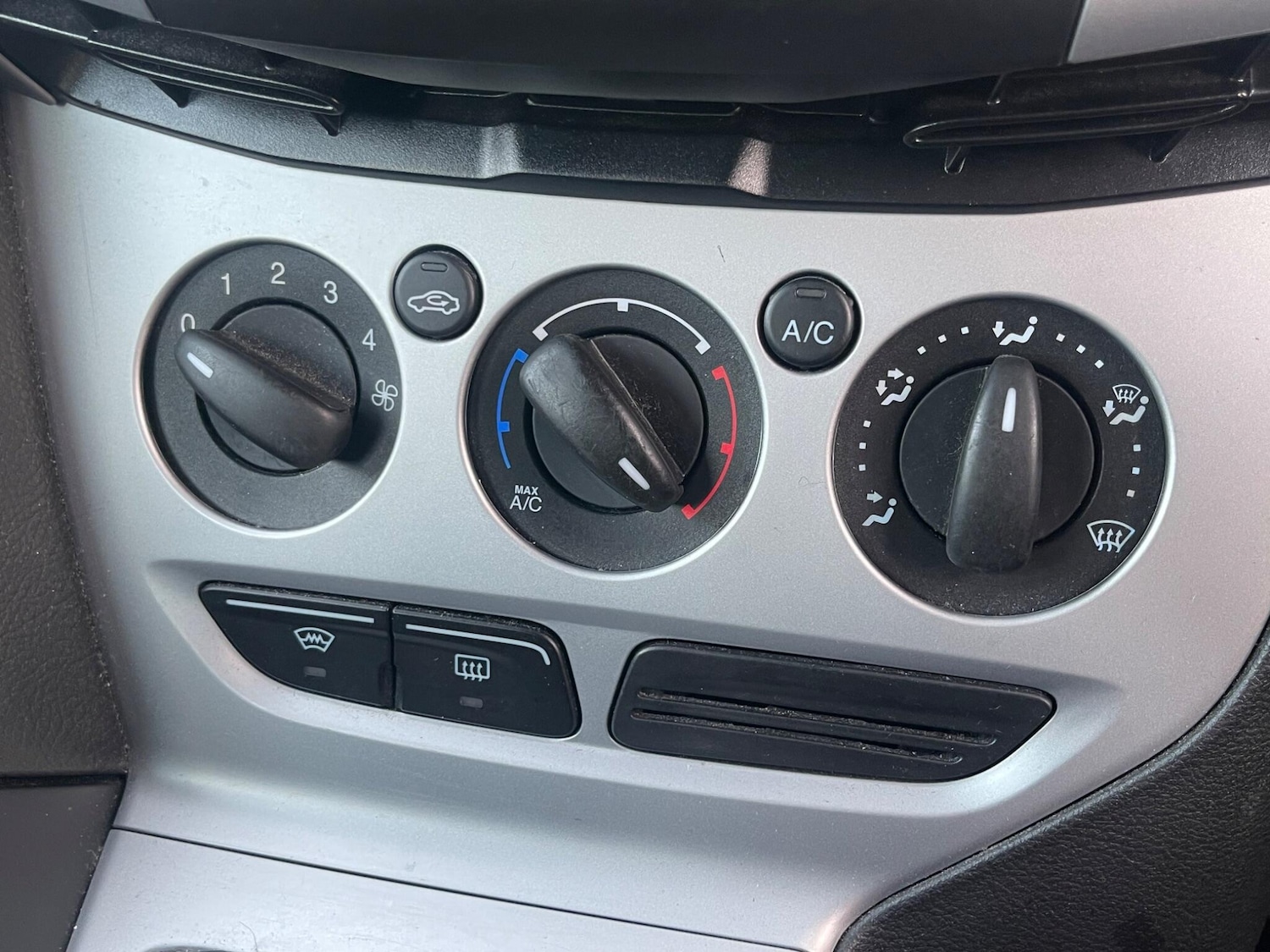 Used Ford Focus 2014 for sale - 77769606: Photo 14