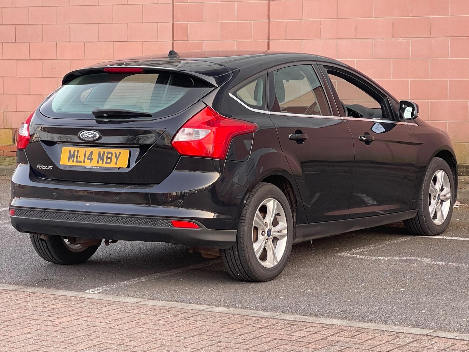 Used Ford Focus 2014 for sale - 77769606: Photo 2