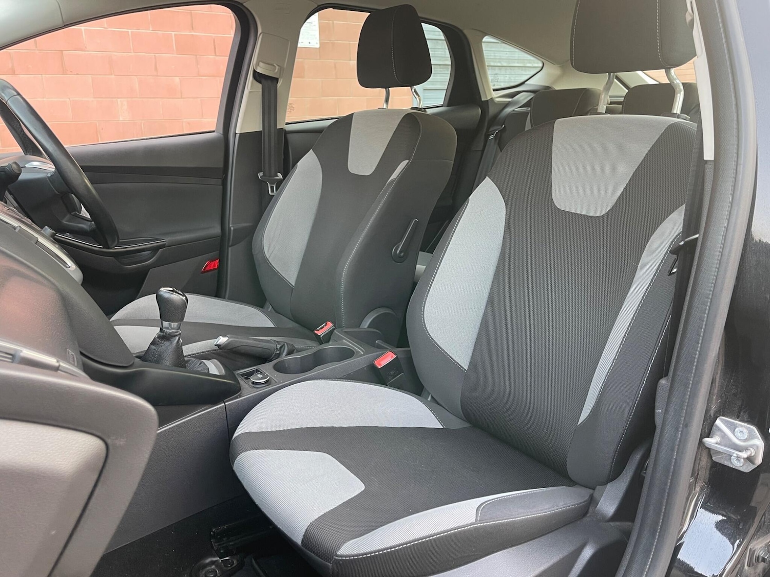 Used Ford Focus 2014 for sale - 77769606: Photo 4