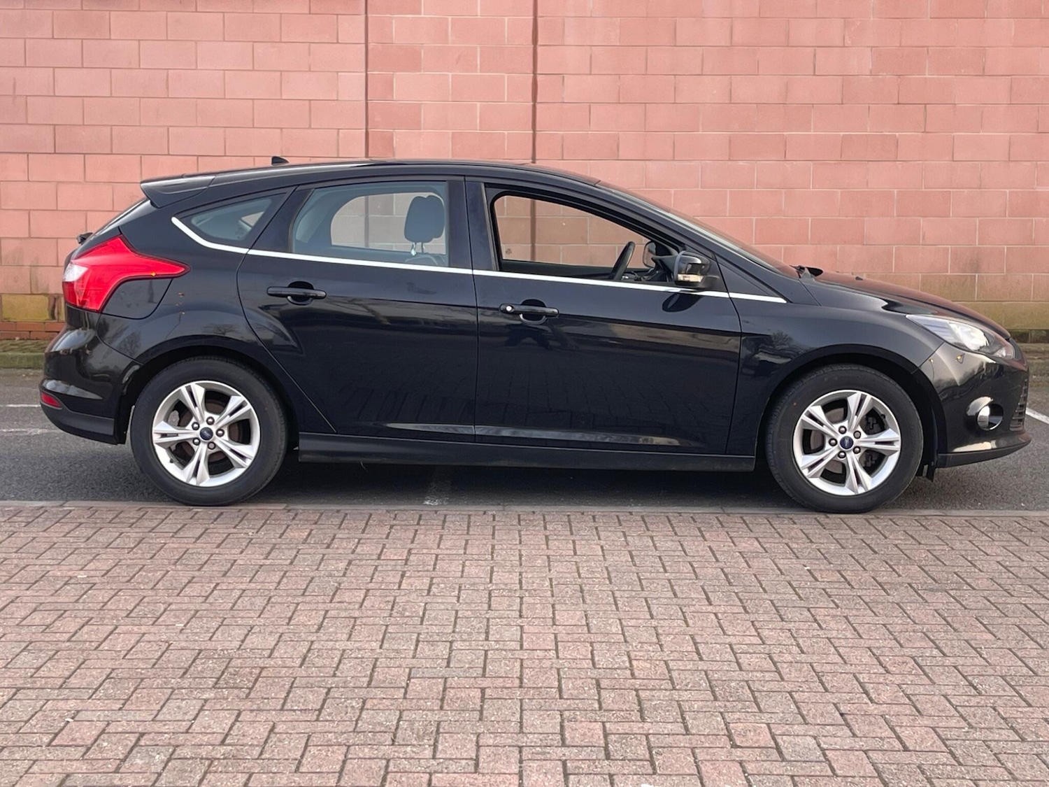 Used Ford Focus 2014 for sale - 77769606: Photo 9