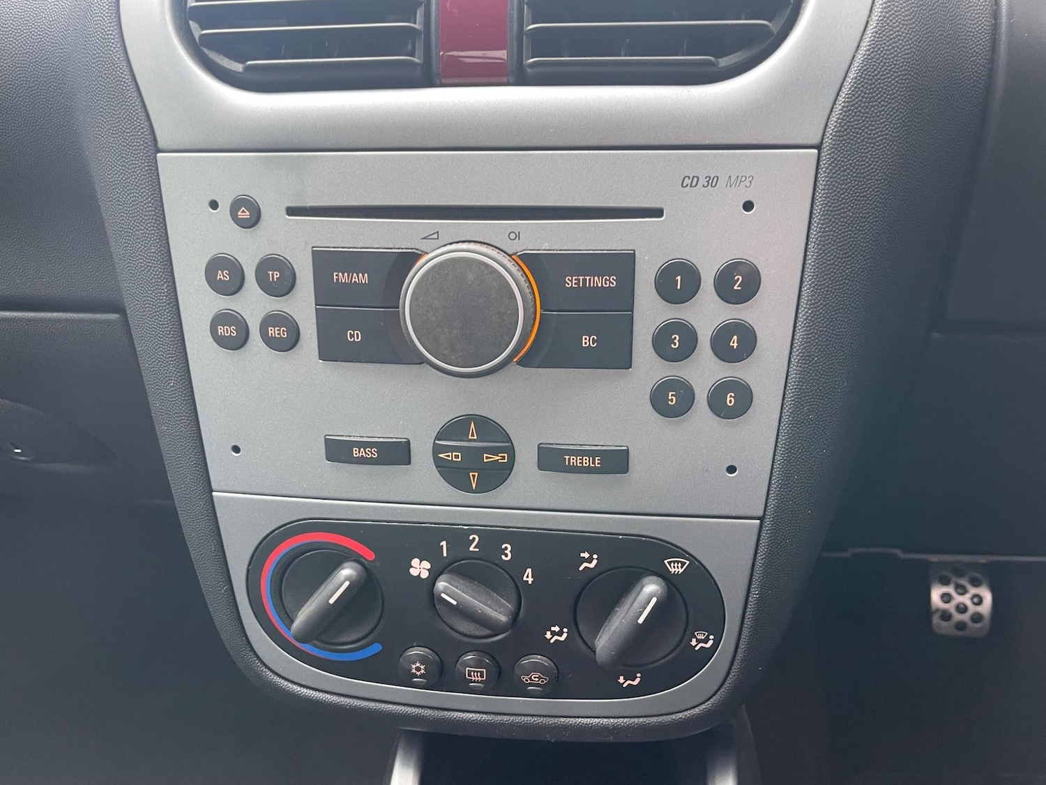 Used Vauxhall Tigra 2008 for sale - 77143234: Photo 21