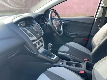 Used Ford Focus 2014 for sale - 78548286: Photo