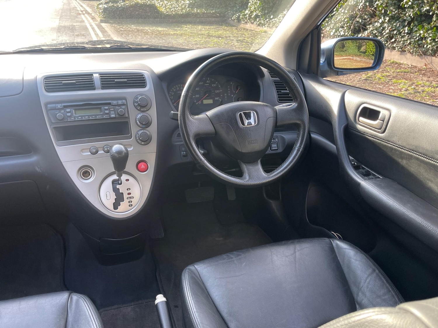 Used Honda Civic 2003 for sale - 77144269: Photo 19