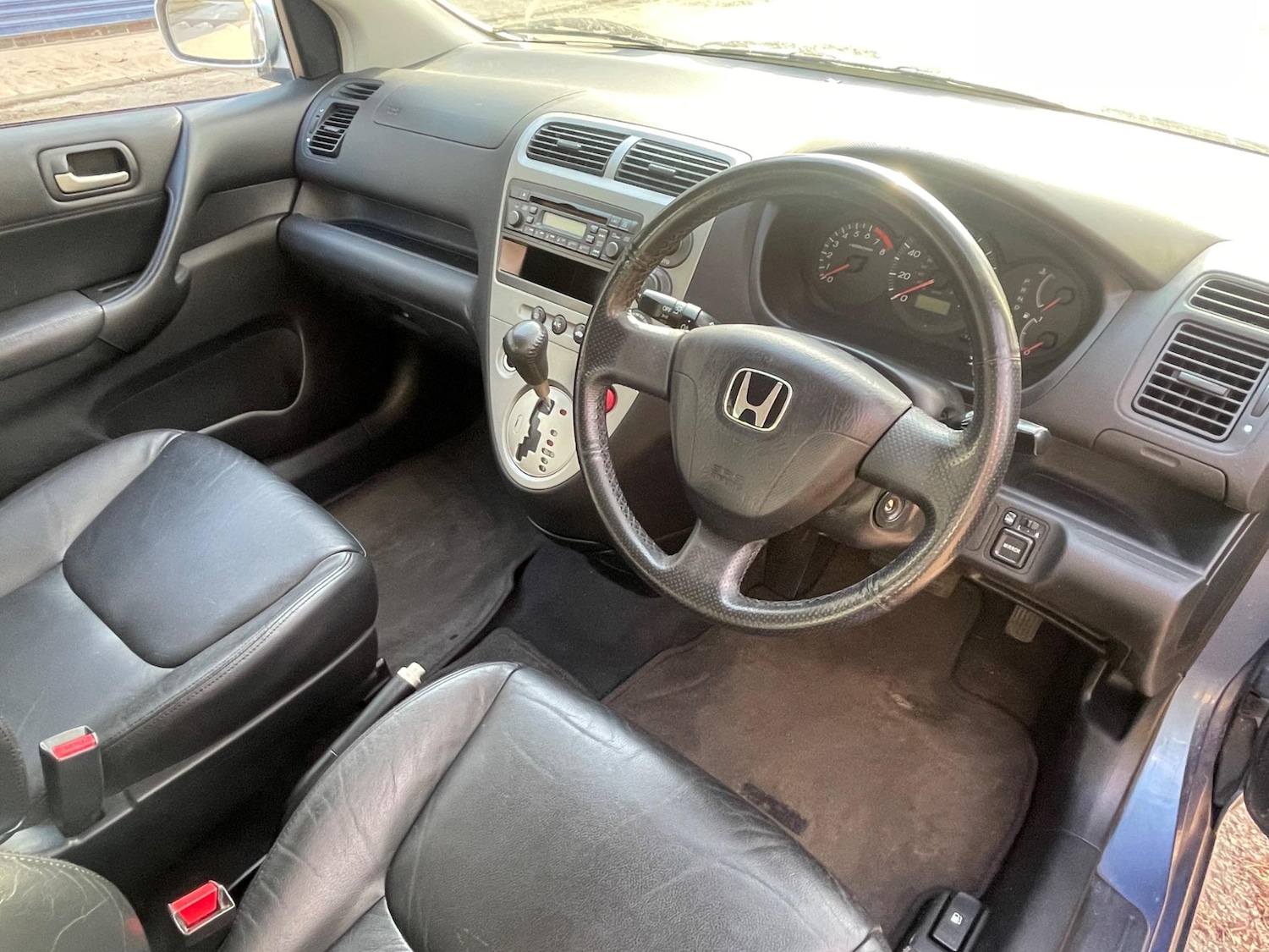 Used Honda Civic 2003 for sale - 77144269: Photo 44