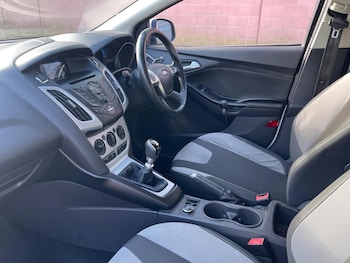 Used Ford Focus 2013 for sale - 78275978: Photo