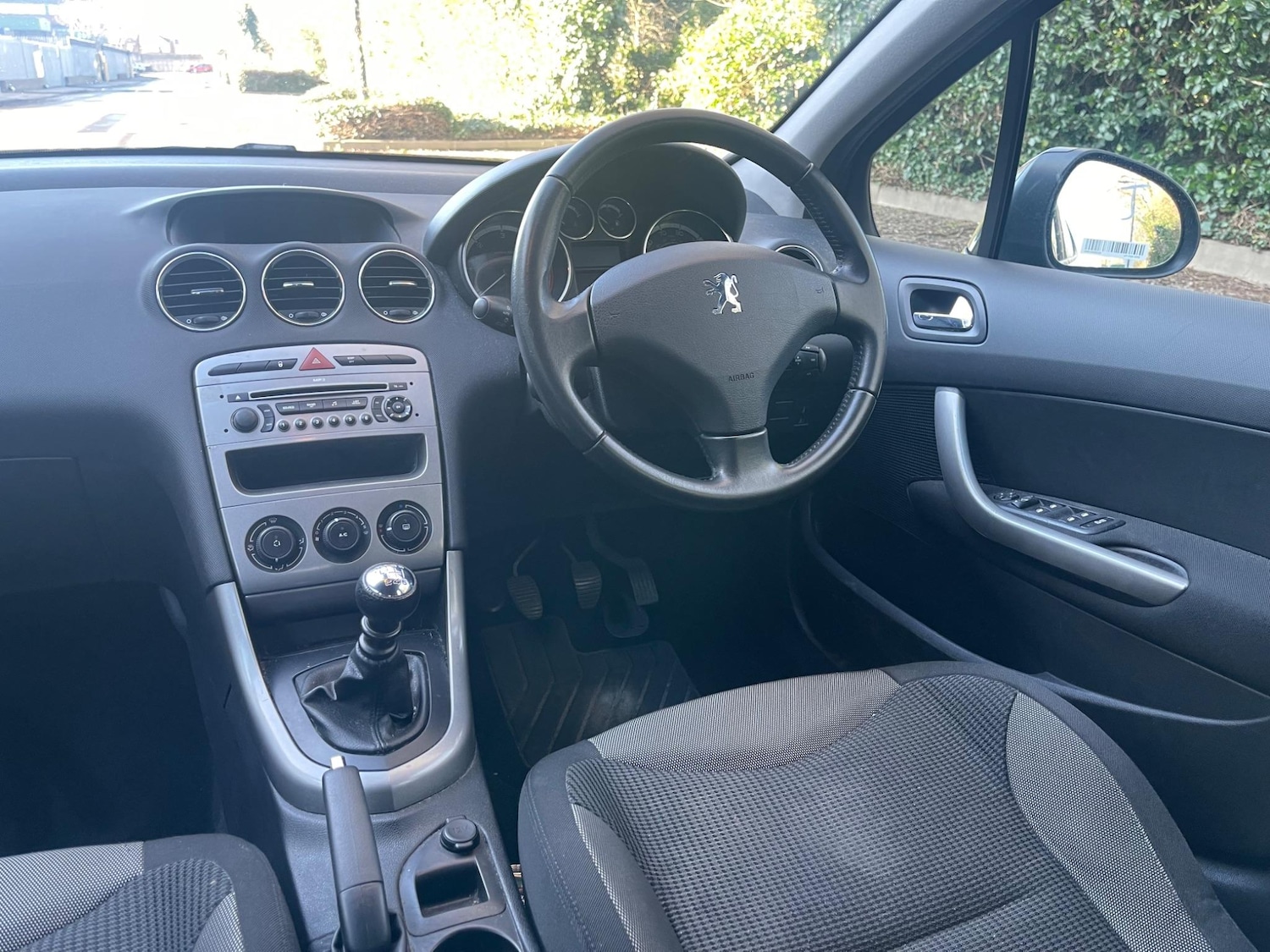 Used Peugeot 308 2009 for sale - 77144631: Photo 20