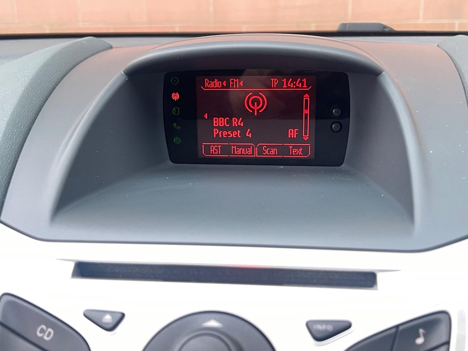 Used Ford Fiesta 2010 for sale - 77377526: Photo 14