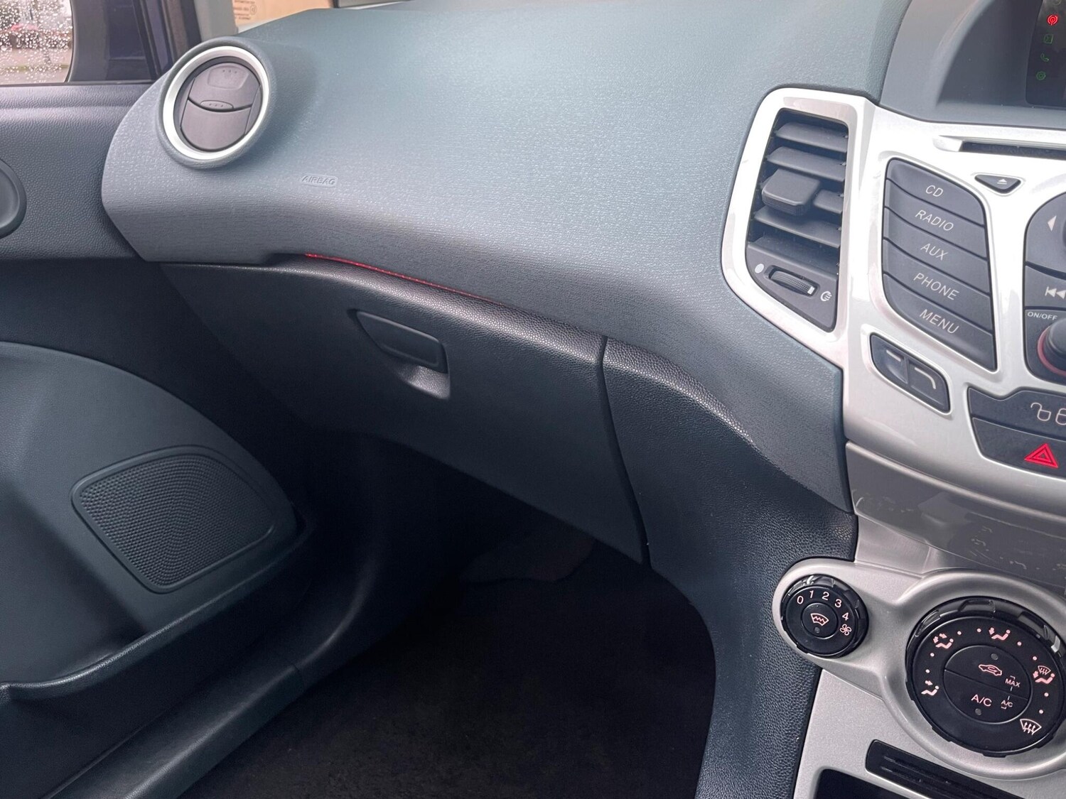 Used Ford Fiesta 2010 for sale - 77377526: Photo 18