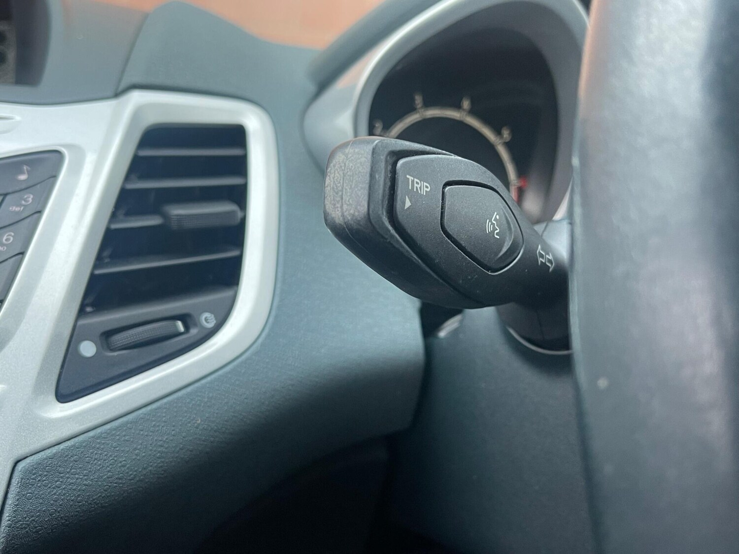 Used Ford Fiesta 2010 for sale - 77377526: Photo 23