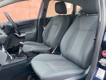 Used Ford Fiesta 2010 for sale - 77377526: Photo