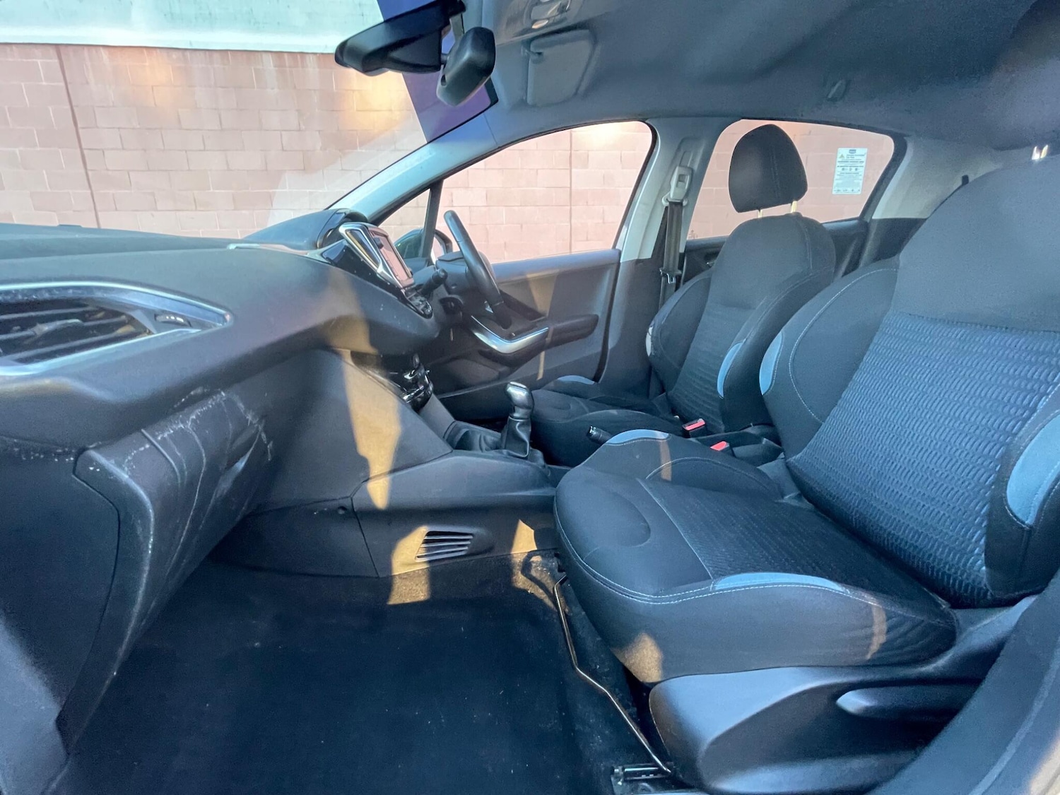 Used Peugeot 208 2013 for sale - 77883037: Photo 14