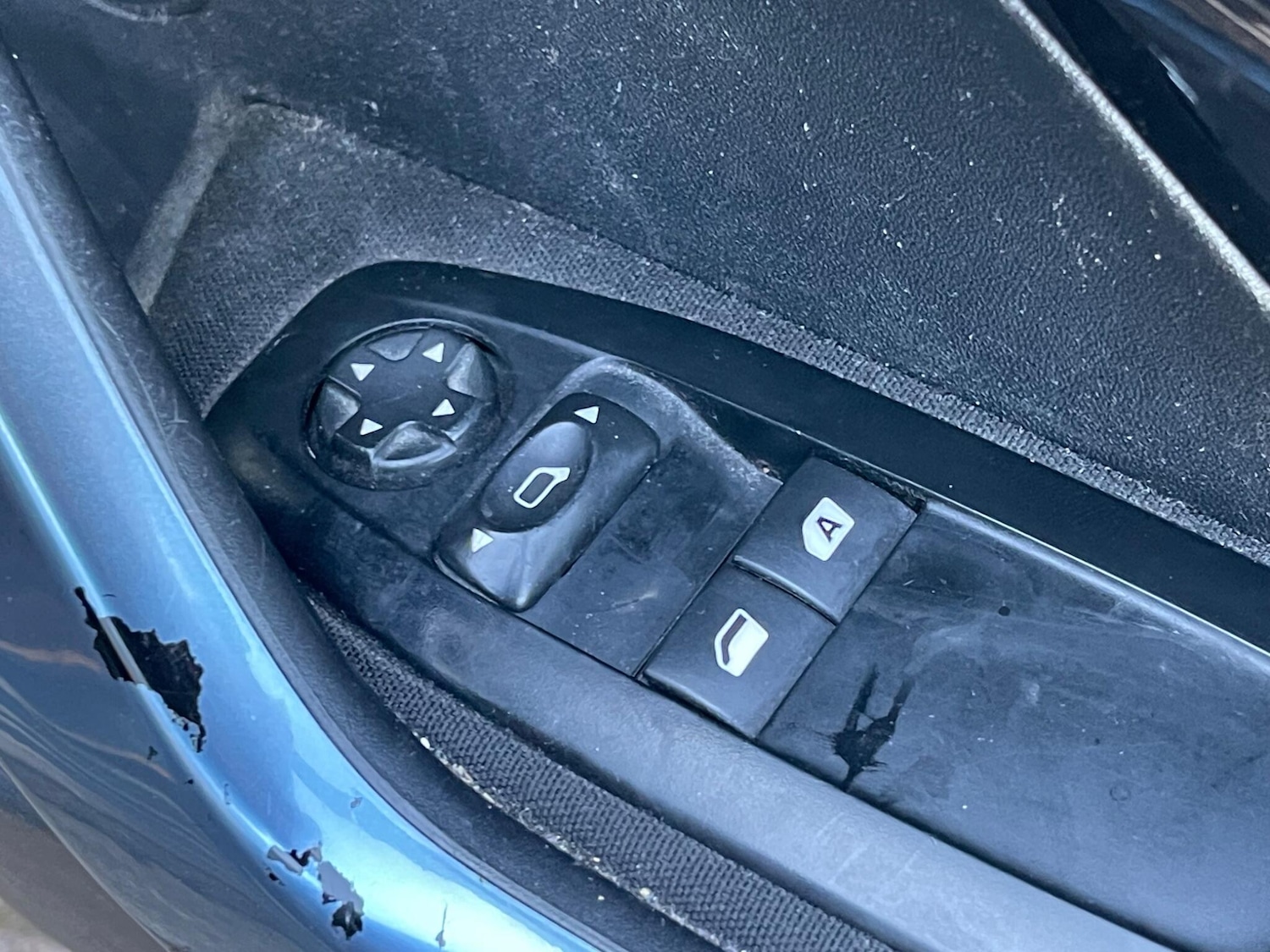 Used Peugeot 208 2013 for sale - 77883037: Photo 32