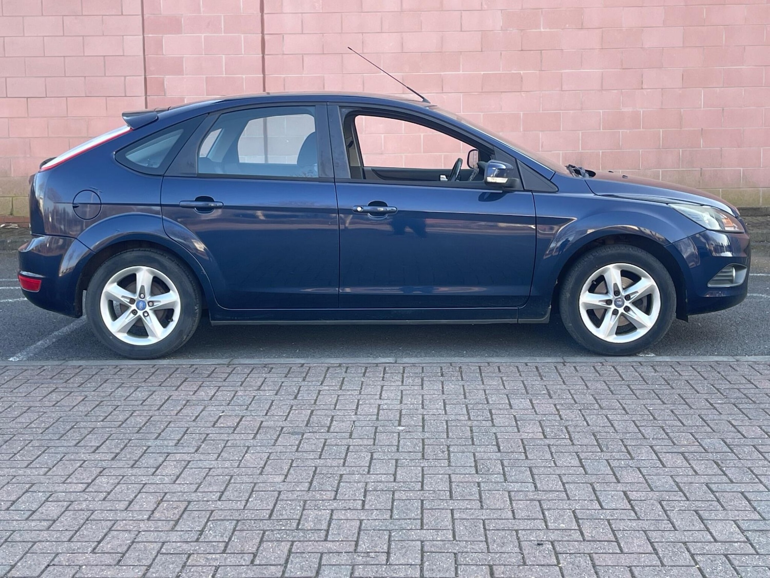 Used Ford Focus for sale - 77958360: Photo 14