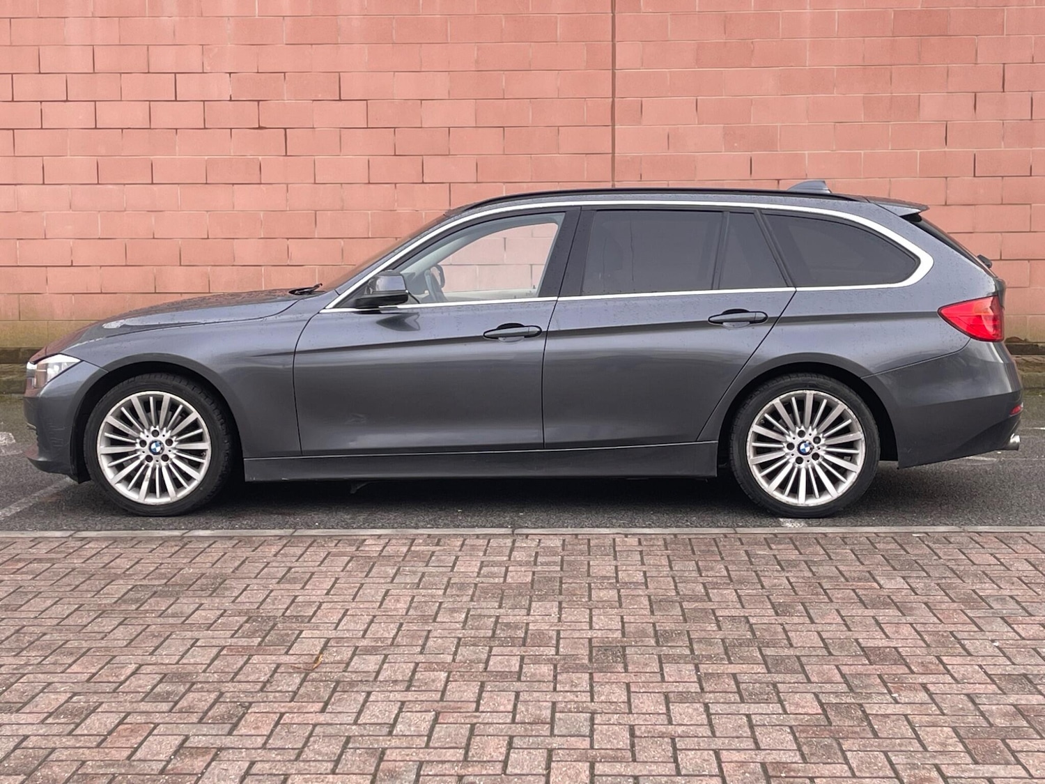 Used BMW 3 Series 2014 for sale - 77575383: Photo 10