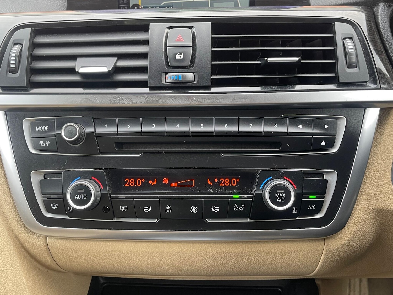 Used BMW 3 Series 2014 for sale - 77575383: Photo 19