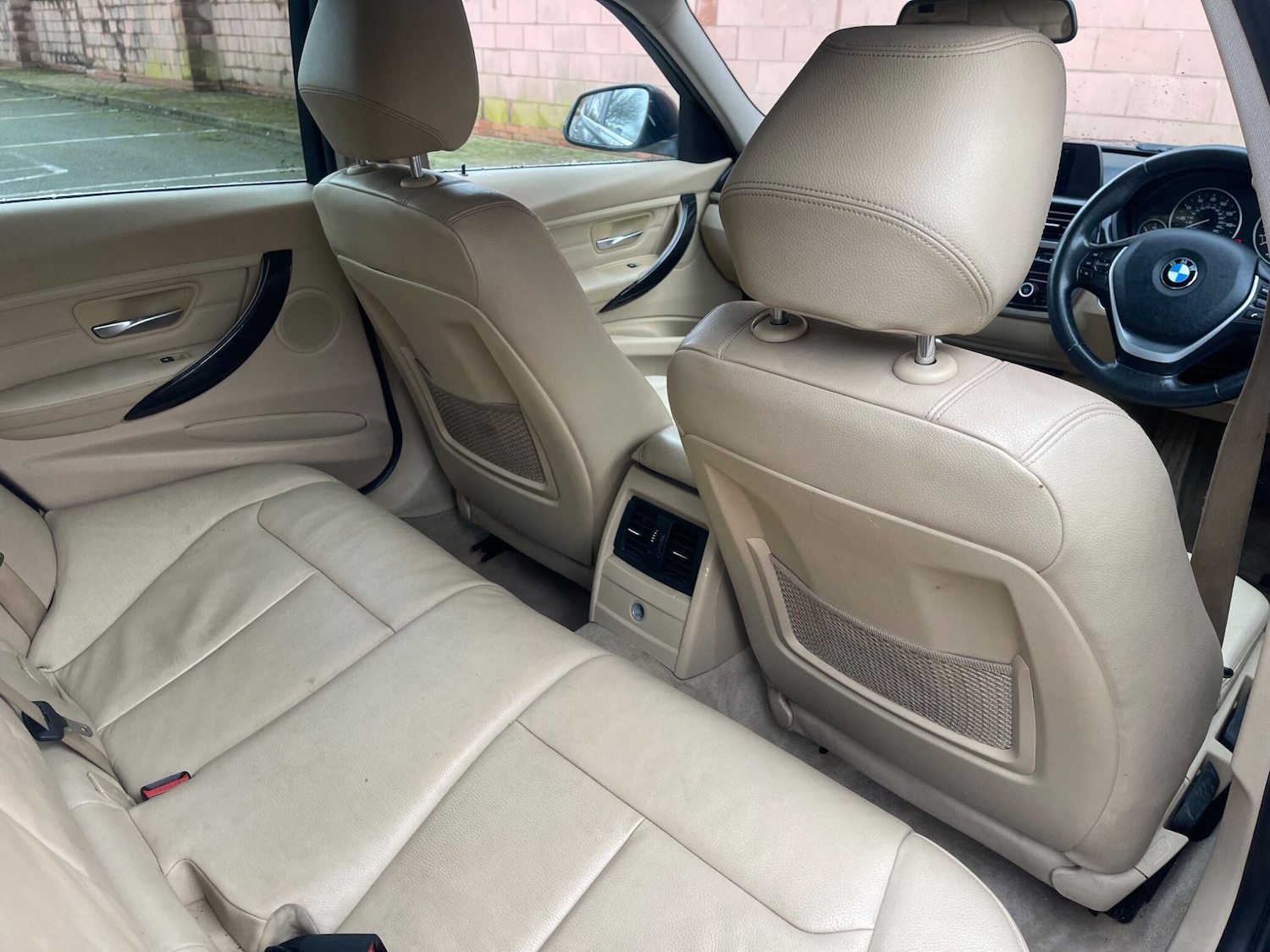 Used BMW 3 Series 2014 for sale - 77575383: Photo 38