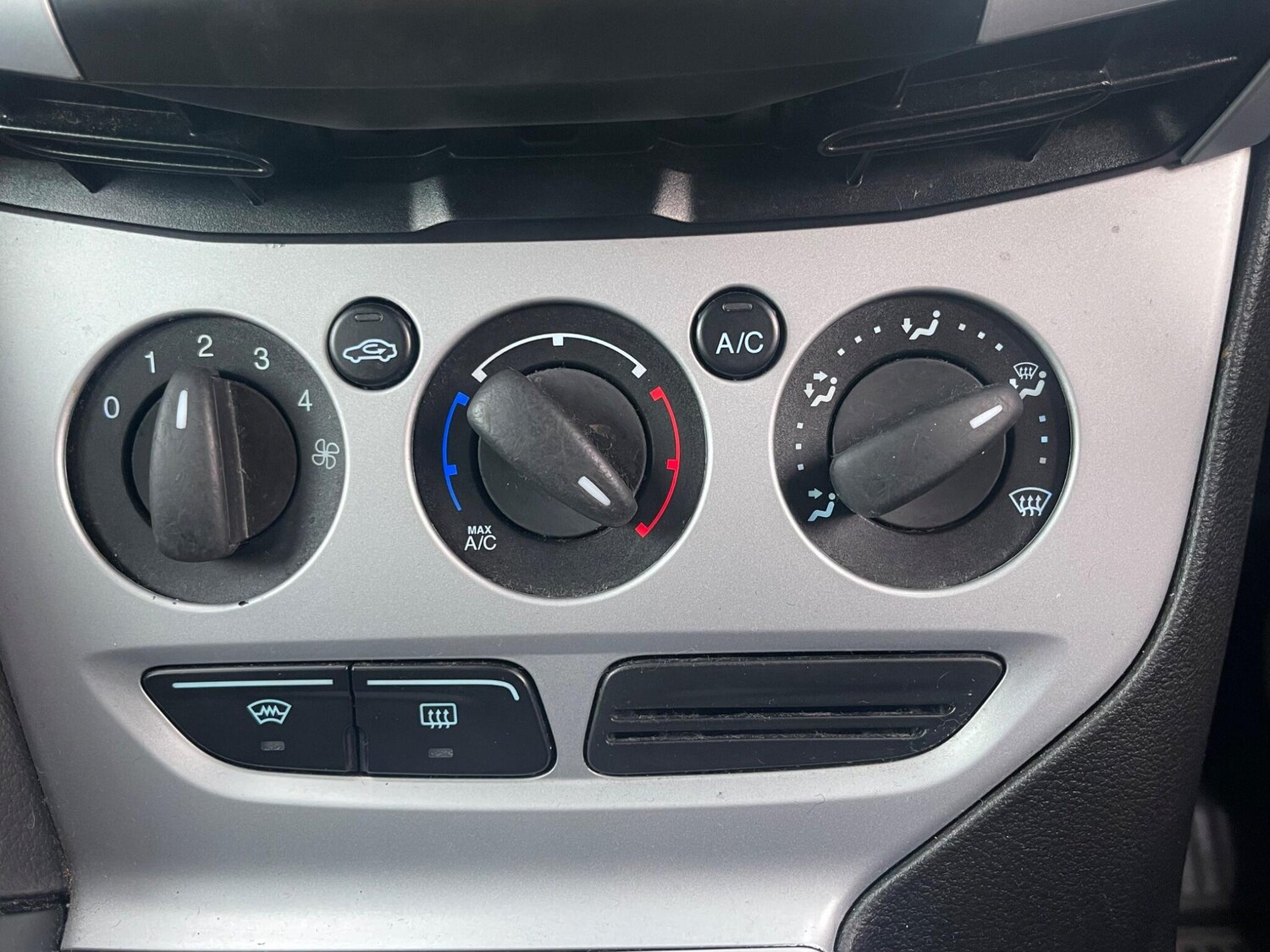 Used Ford Focus for sale - 77597851: Photo 18