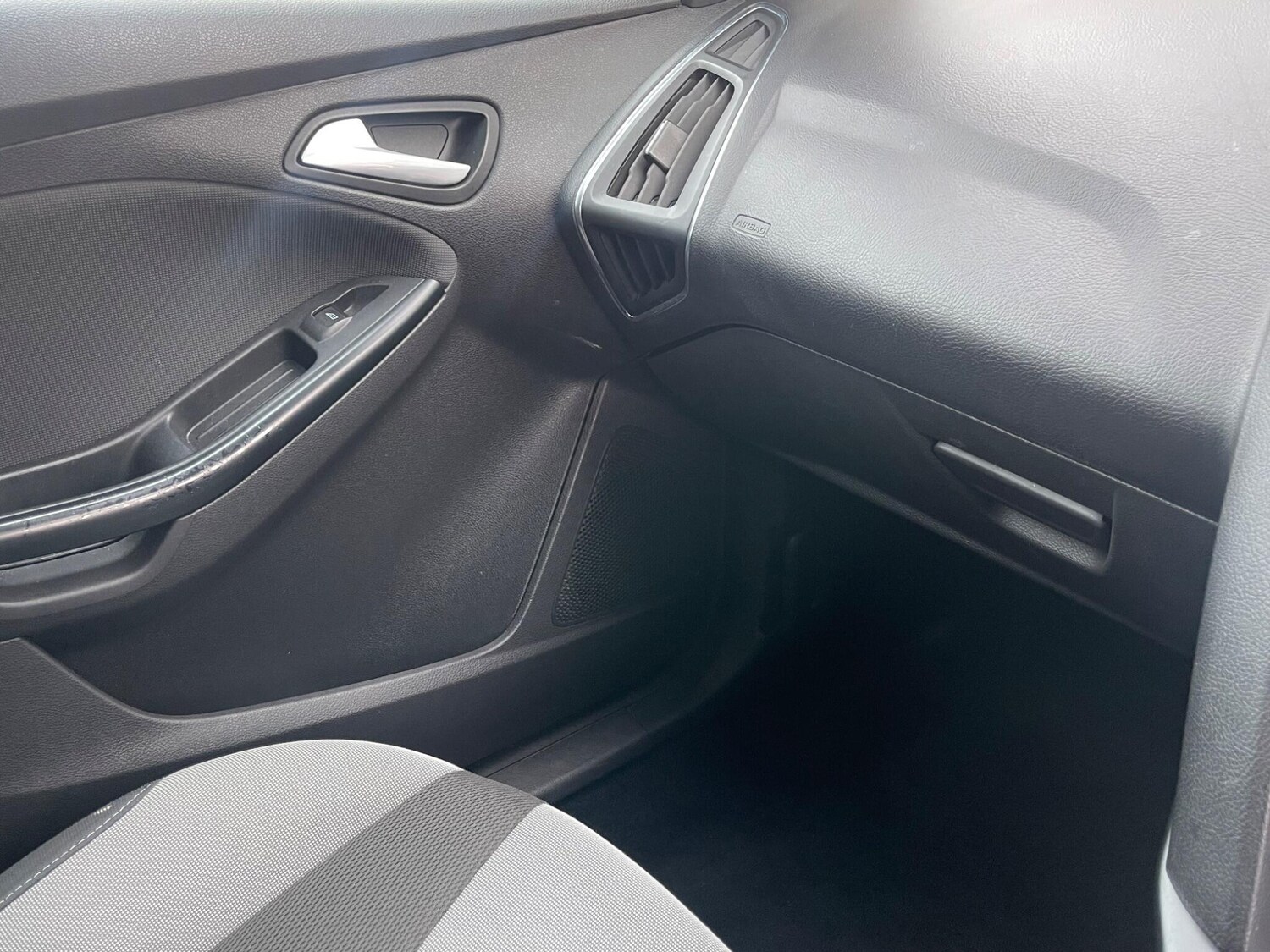 Used Ford Focus for sale - 77597851: Photo 24