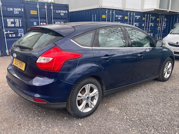 Used Ford Focus 2011 for sale - 79049541: Photo