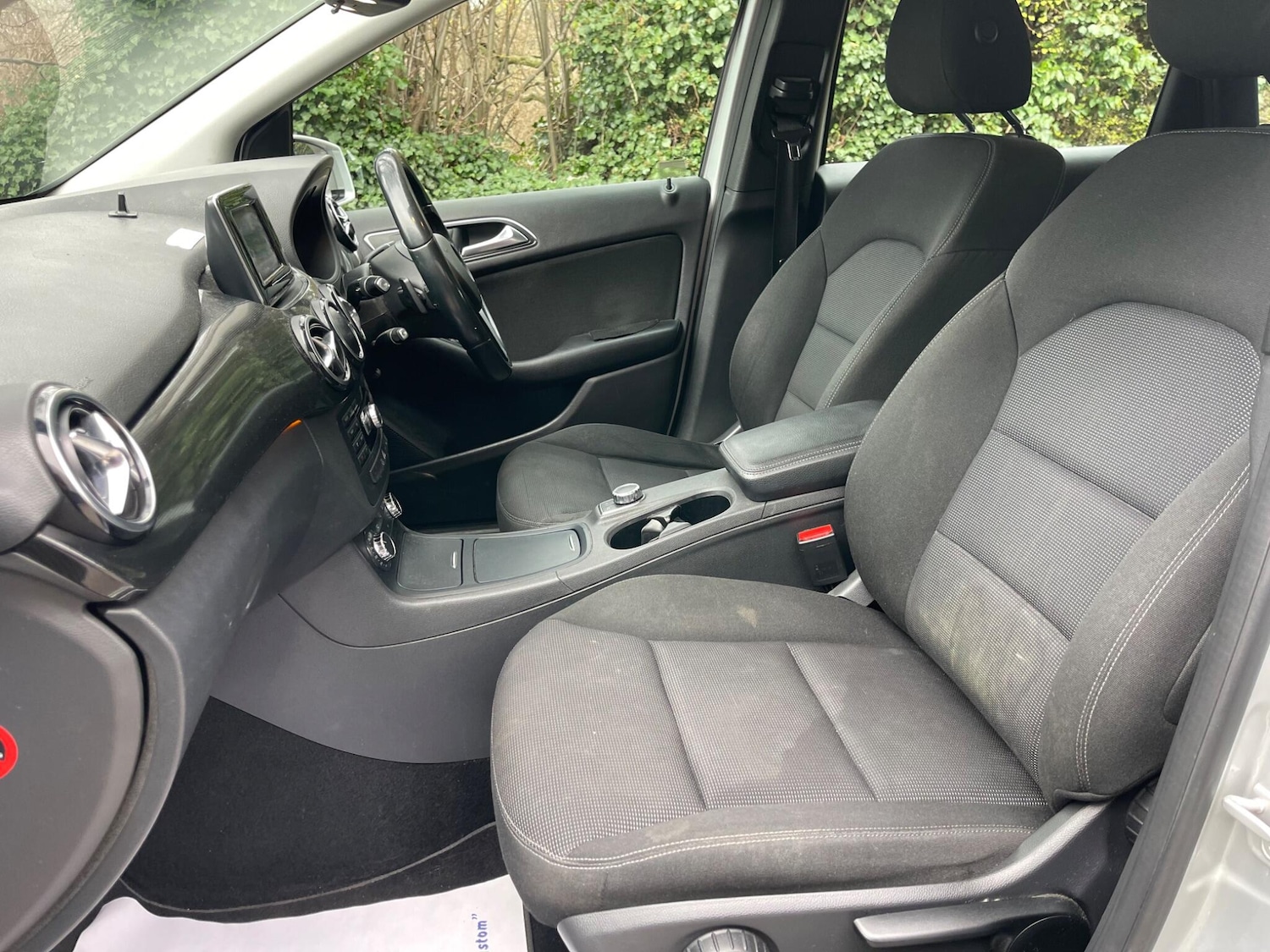 Used Mercedes-Benz B Class 2014 for sale - 77839902: Photo 12