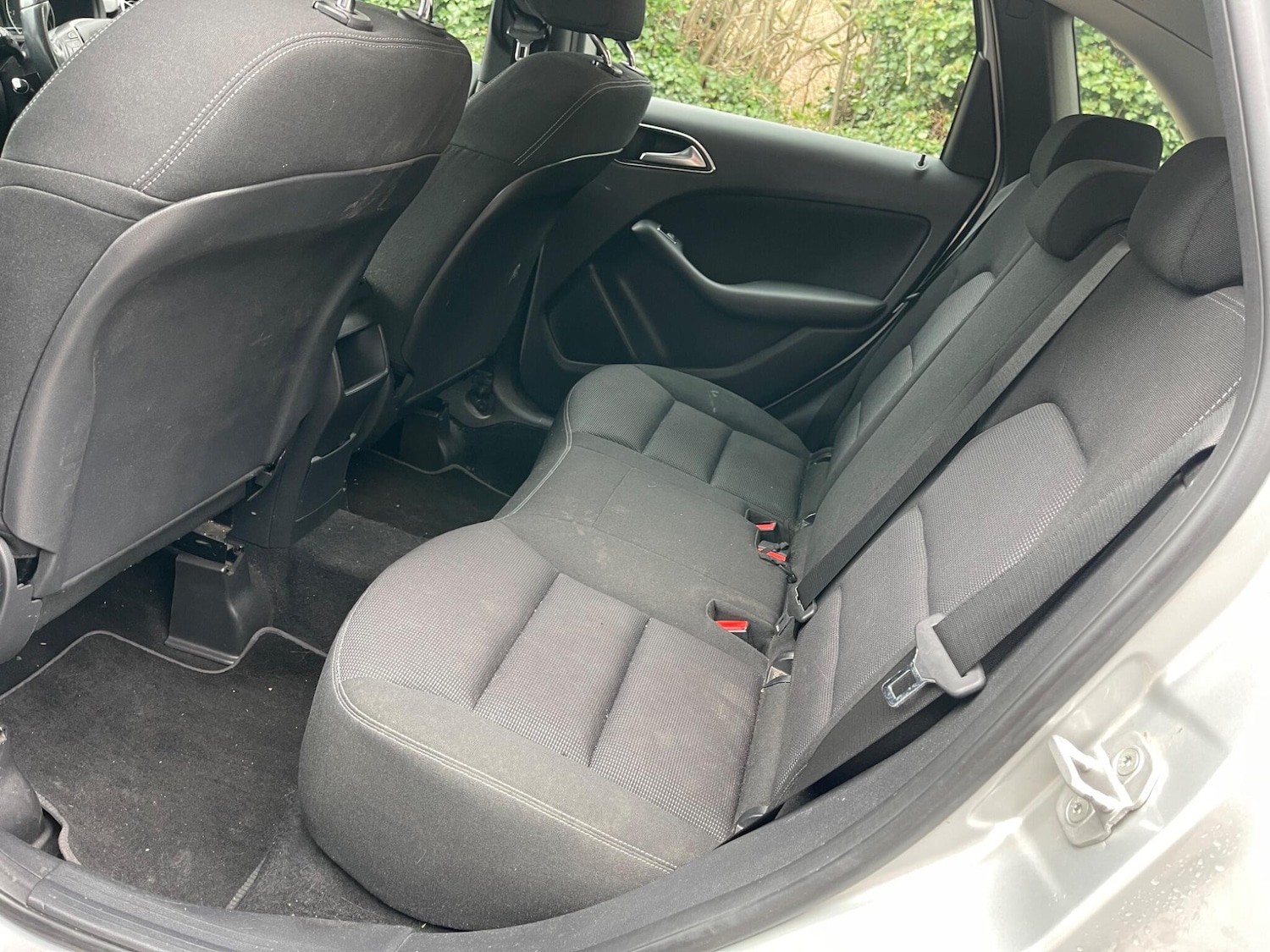 Used Mercedes-Benz B Class 2014 for sale - 77839902: Photo 13