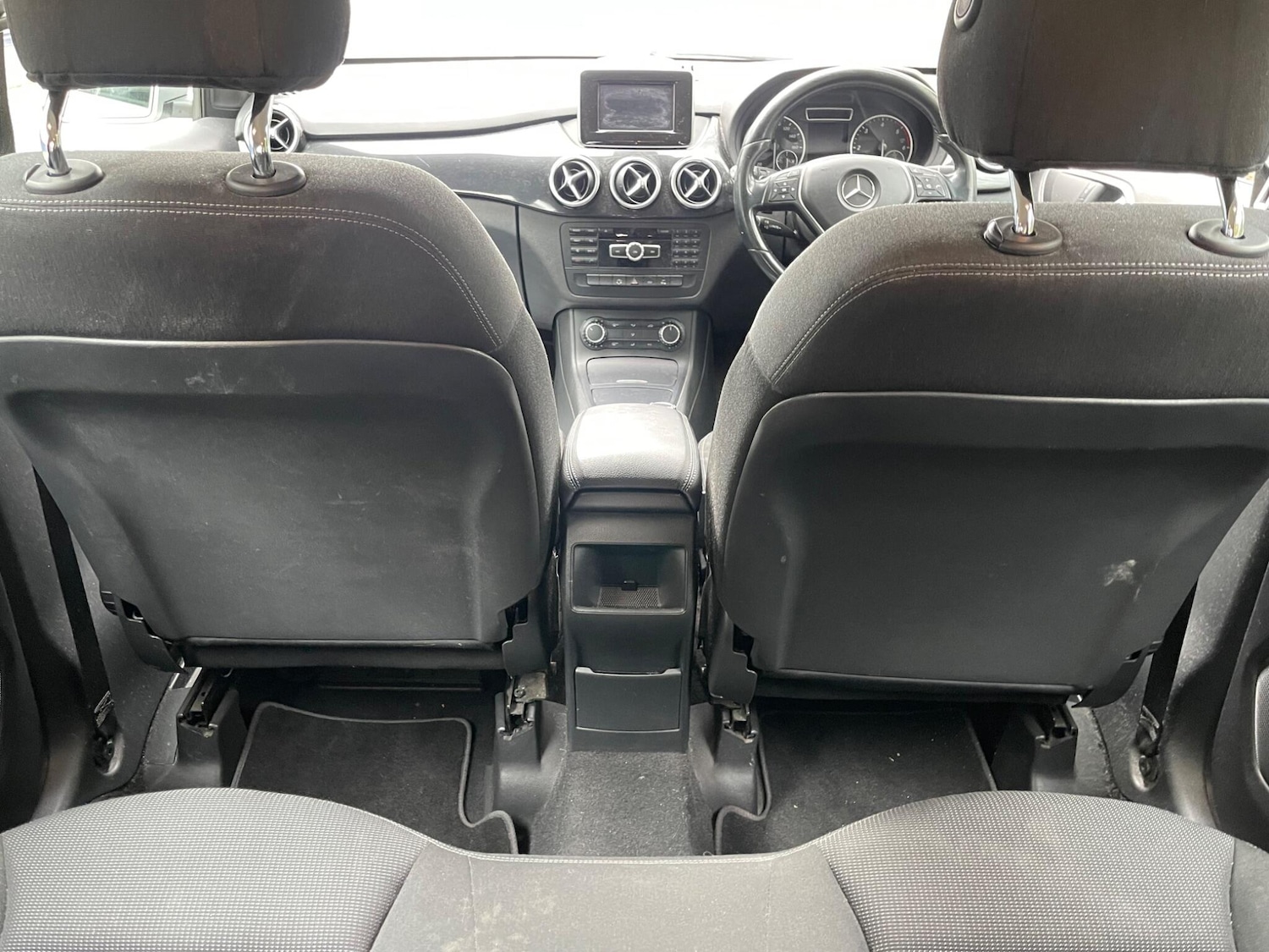 Used Mercedes-Benz B Class 2014 for sale - 77839902: Photo 14