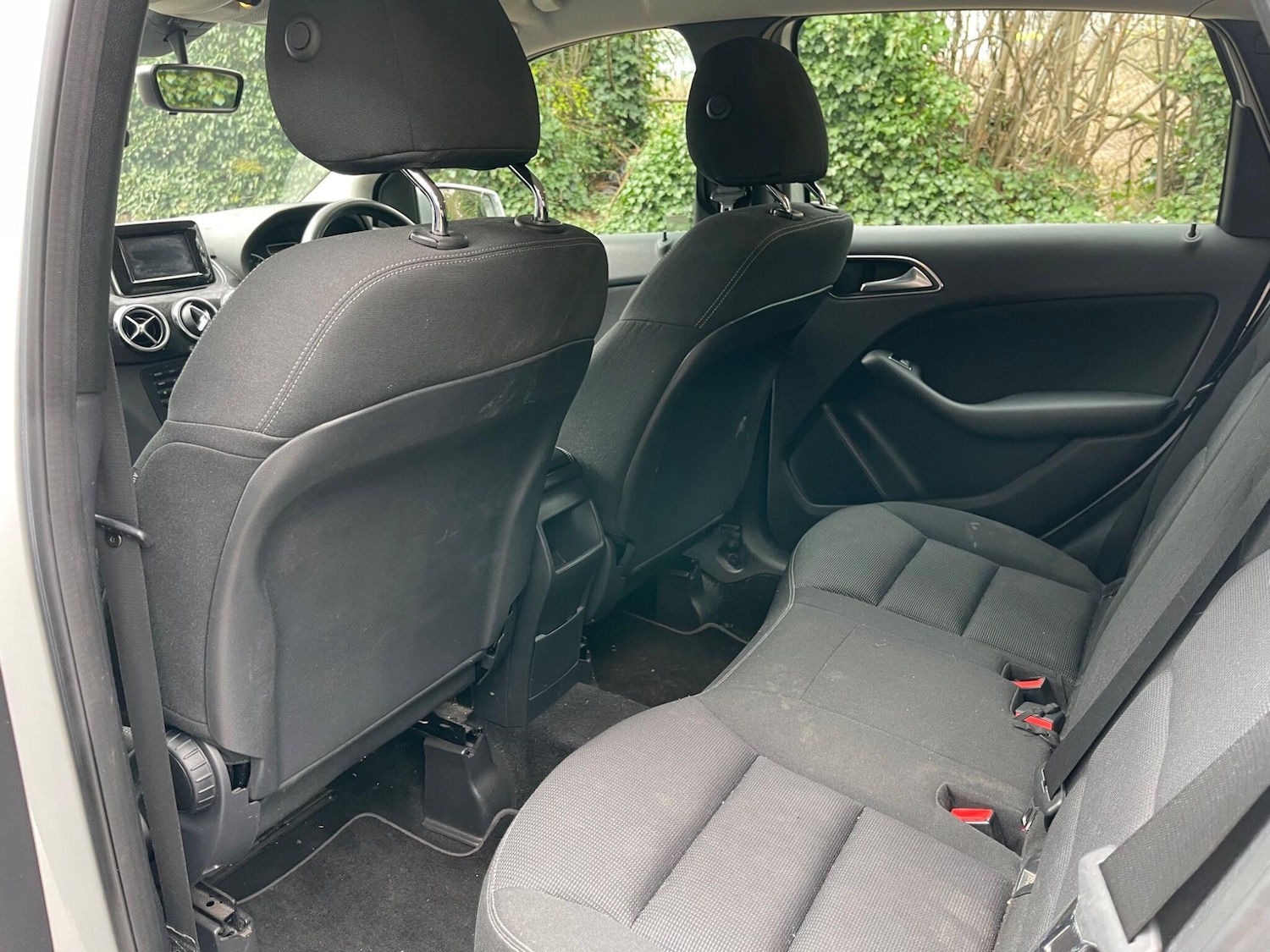 Used Mercedes-Benz B Class 2014 for sale - 77839902: Photo 24