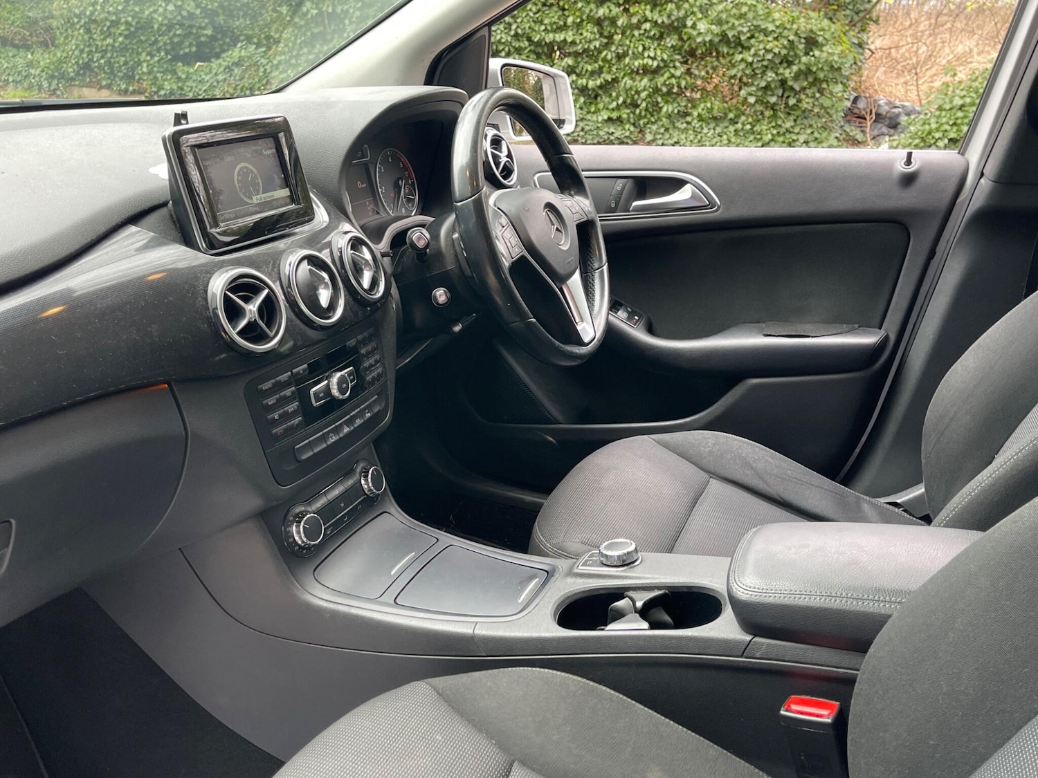 Used Mercedes-Benz B Class 2014 for sale - 77839902: Photo 3