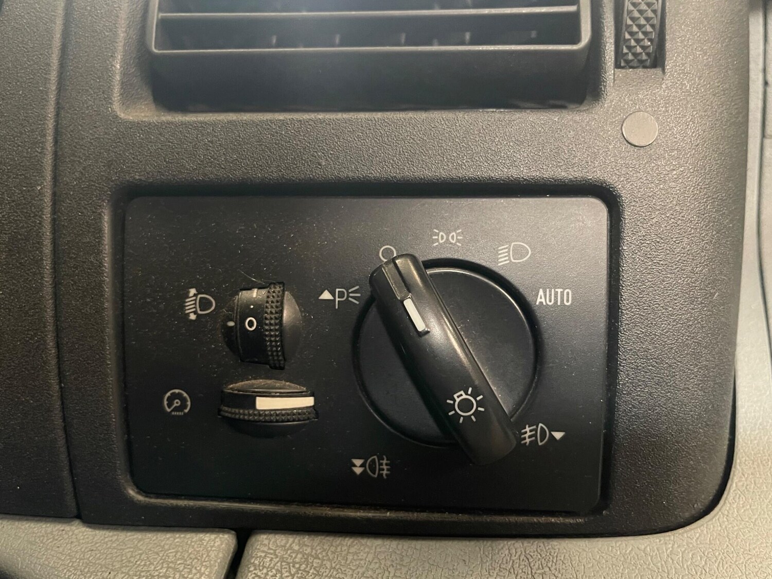 Used Ford Tourneo 2008 for sale - 77807611: Photo 45