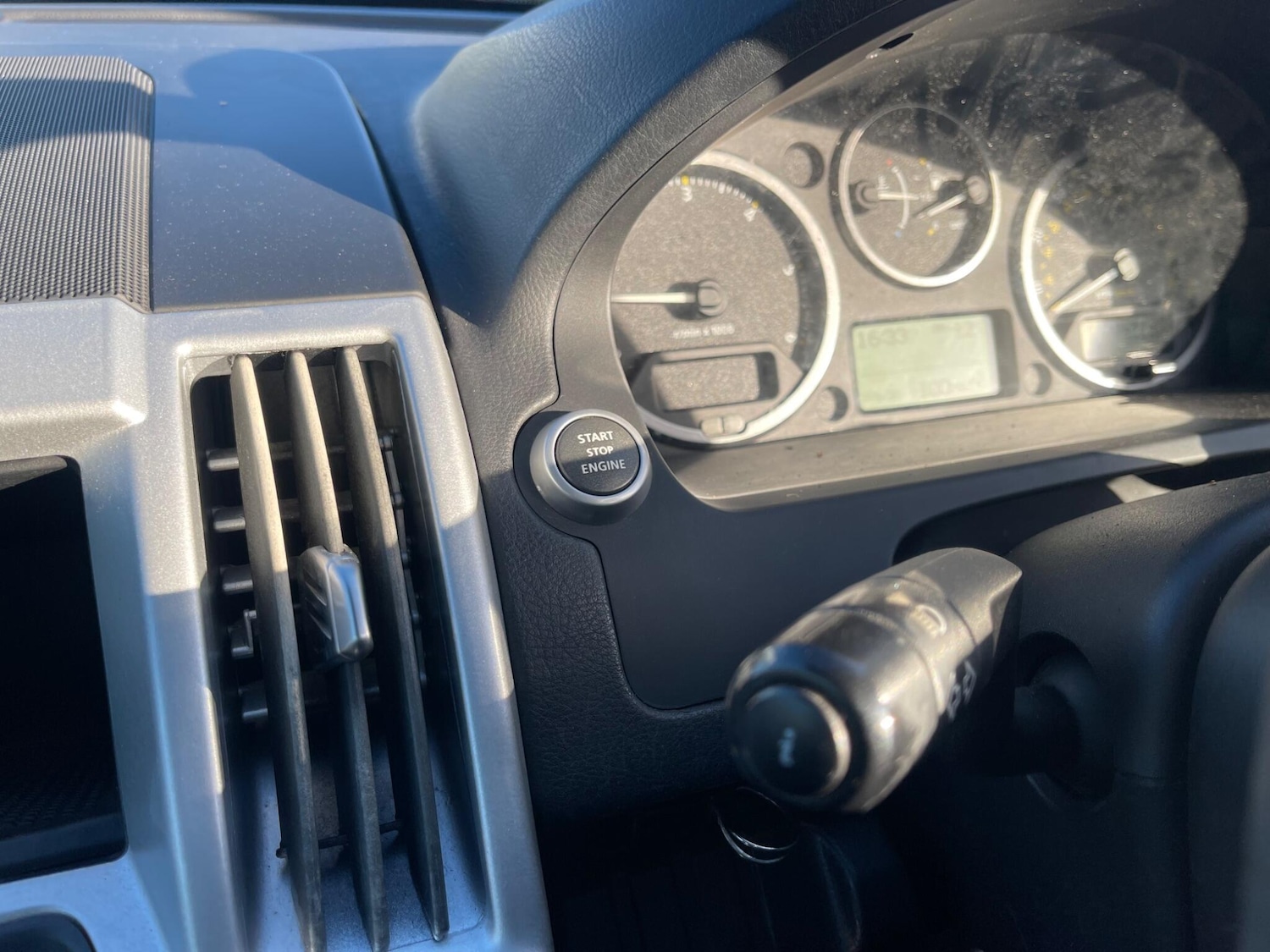 Used Land Rover Freelander 2009 for sale - 77892798: Photo 38