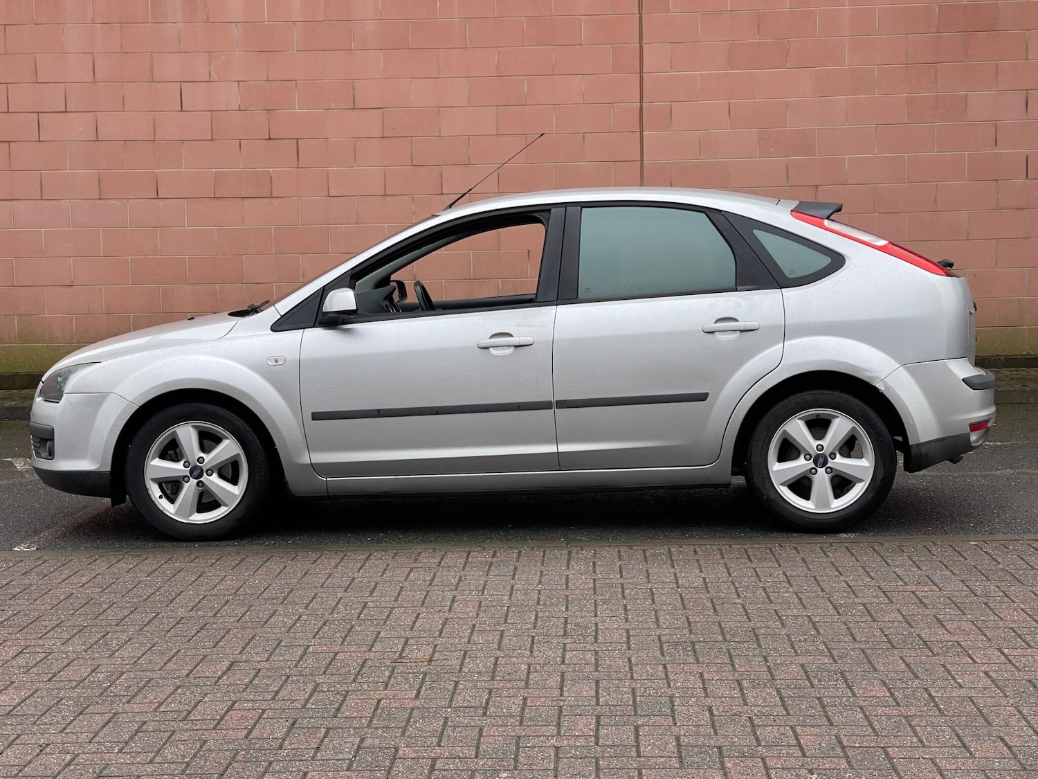 Used Ford Focus 2005 for sale - 77892526: Photo 10