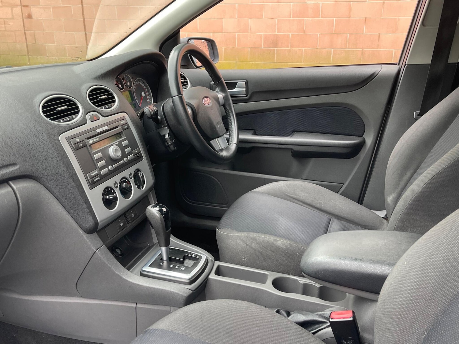 Used Ford Focus 2005 for sale - 77892526: Photo 3