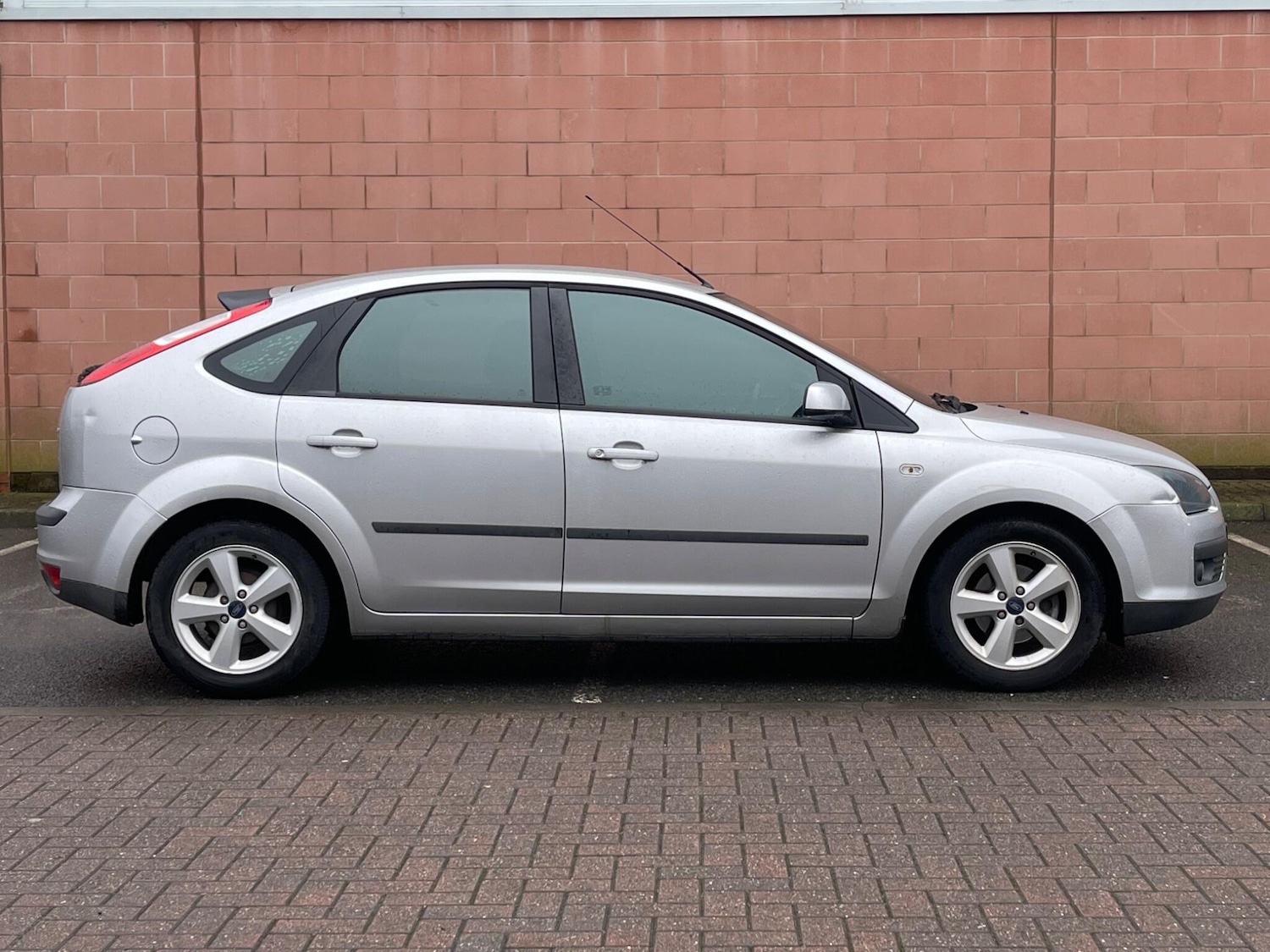 Used Ford Focus 2005 for sale - 77892526: Photo 9