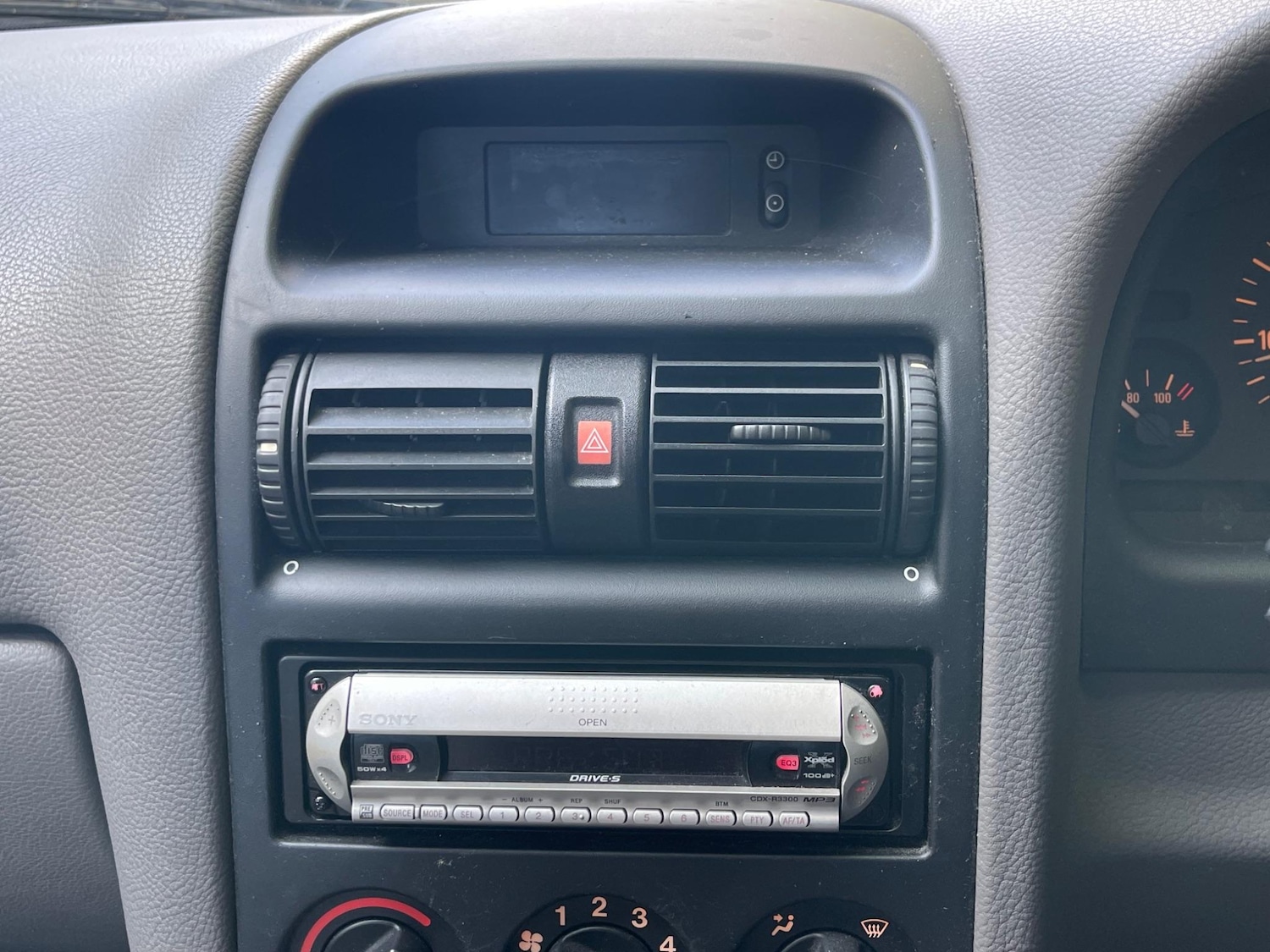 Used Vauxhall Astra 2002 for sale - 77144598: Photo 26