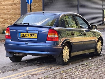Used Vauxhall Astra 2002 for sale - 77144598: Photo