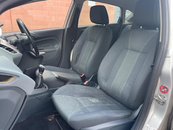Used Ford Fiesta 2010 for sale - 79601566: Photo