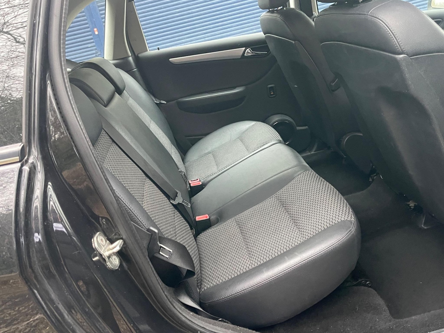 Used Mercedes-Benz B Class 2010 for sale - 77143660: Photo 15