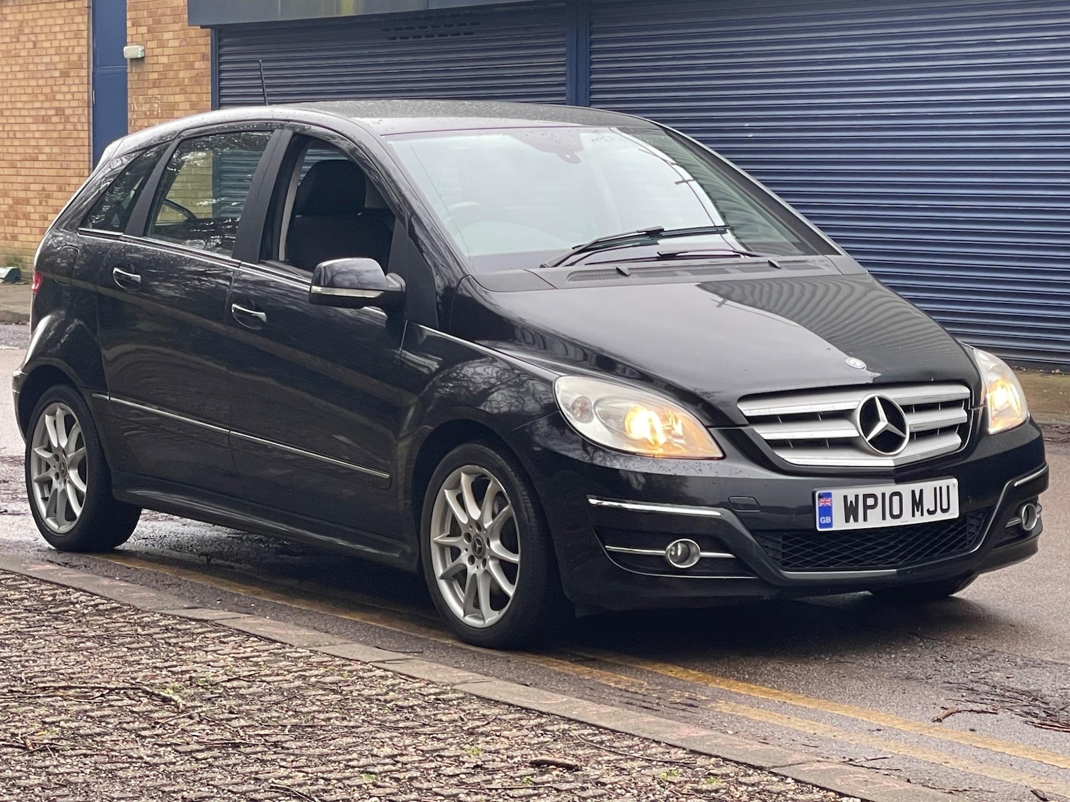 Used Mercedes-Benz B Class 2010 for sale - 77143660: Photo 6