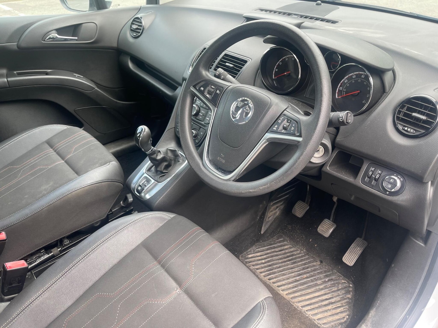 Used Vauxhall Meriva 2012 for sale - 77143184: Photo 33