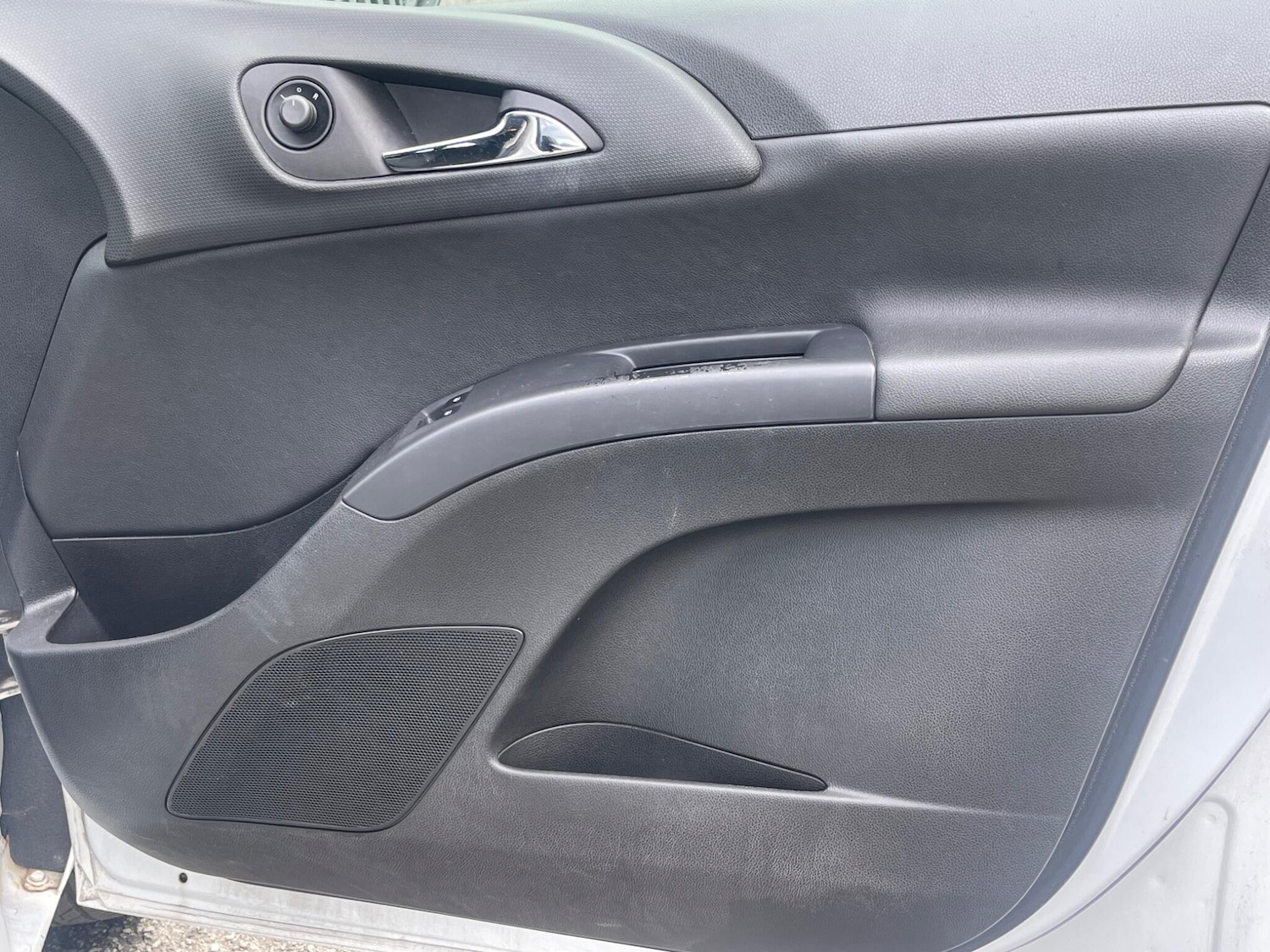 Used Vauxhall Meriva 2012 for sale - 77143184: Photo 34